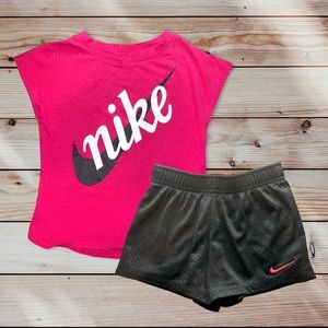 2pc Nike Little Girls Shirt Pink With Logo & Matching Short Set Size 6